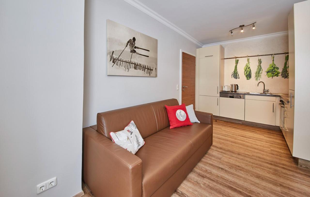 Huettl Relax Appartements ザールバッハ・ヒンターグレム エクステリア 写真