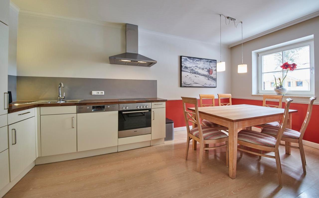 Huettl Relax Appartements ザールバッハ・ヒンターグレム エクステリア 写真