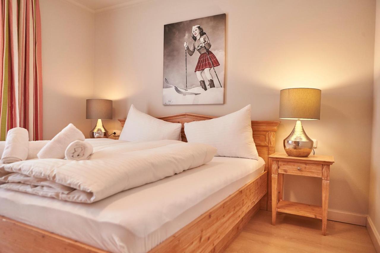 Huettl Relax Appartements ザールバッハ・ヒンターグレム エクステリア 写真