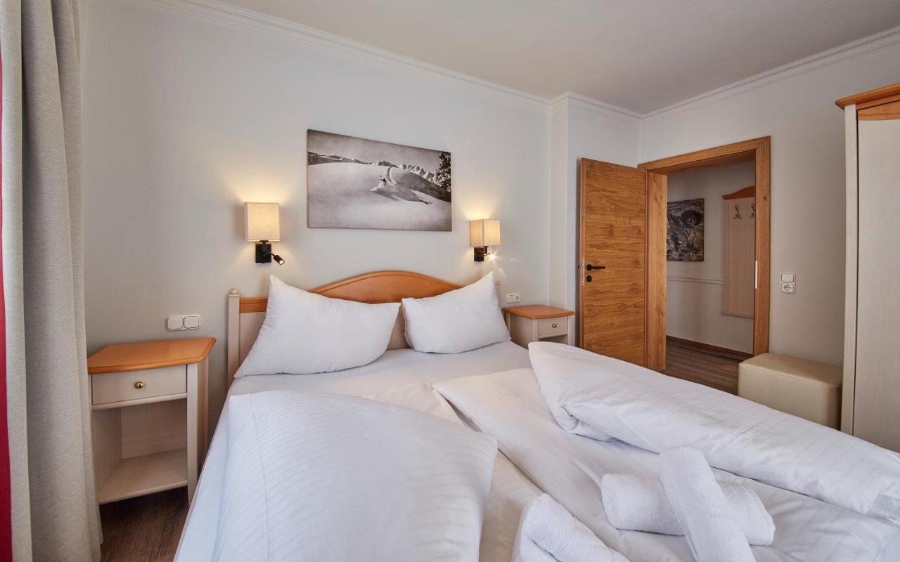 Huettl Relax Appartements ザールバッハ・ヒンターグレム エクステリア 写真