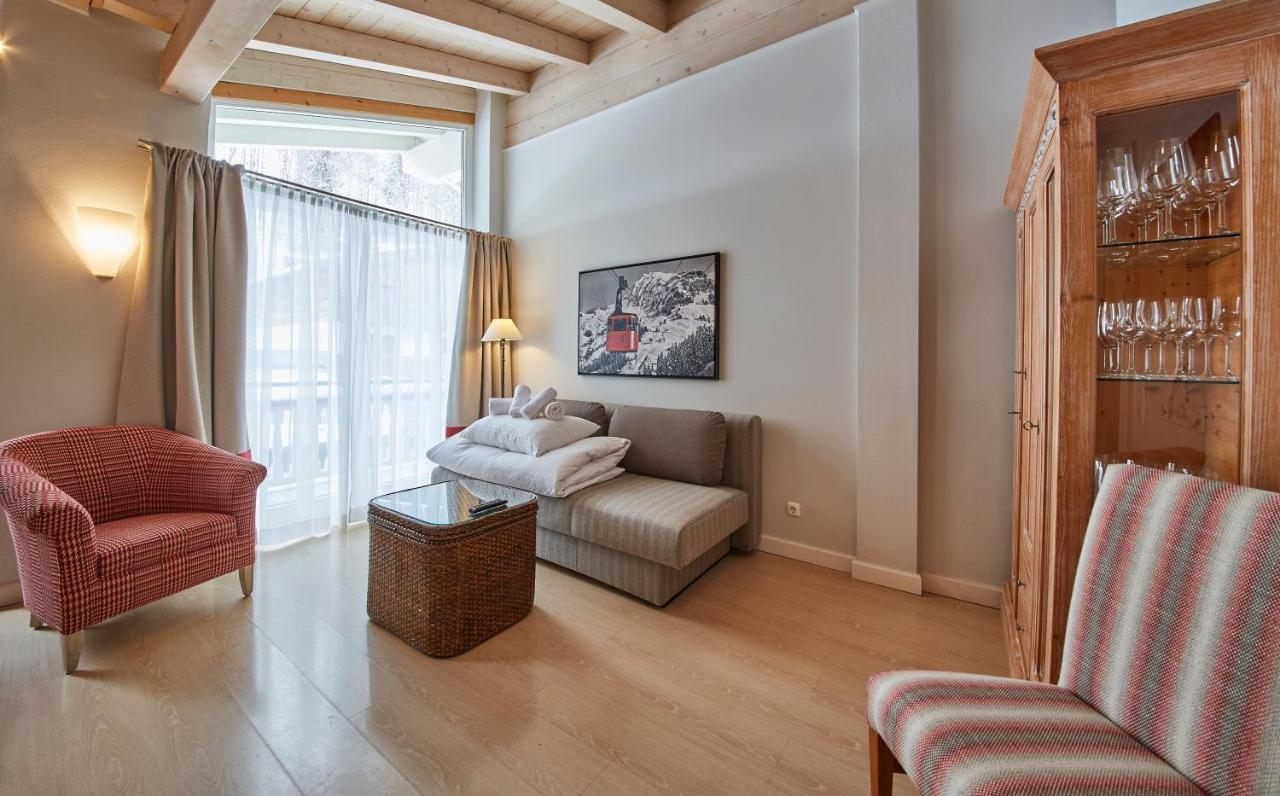 Huettl Relax Appartements ザールバッハ・ヒンターグレム エクステリア 写真